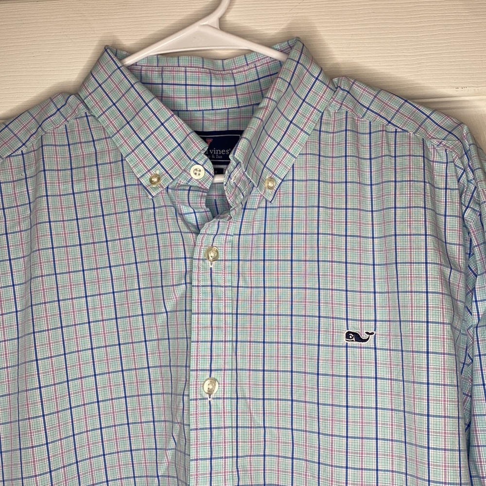 Vineyard vines, button down